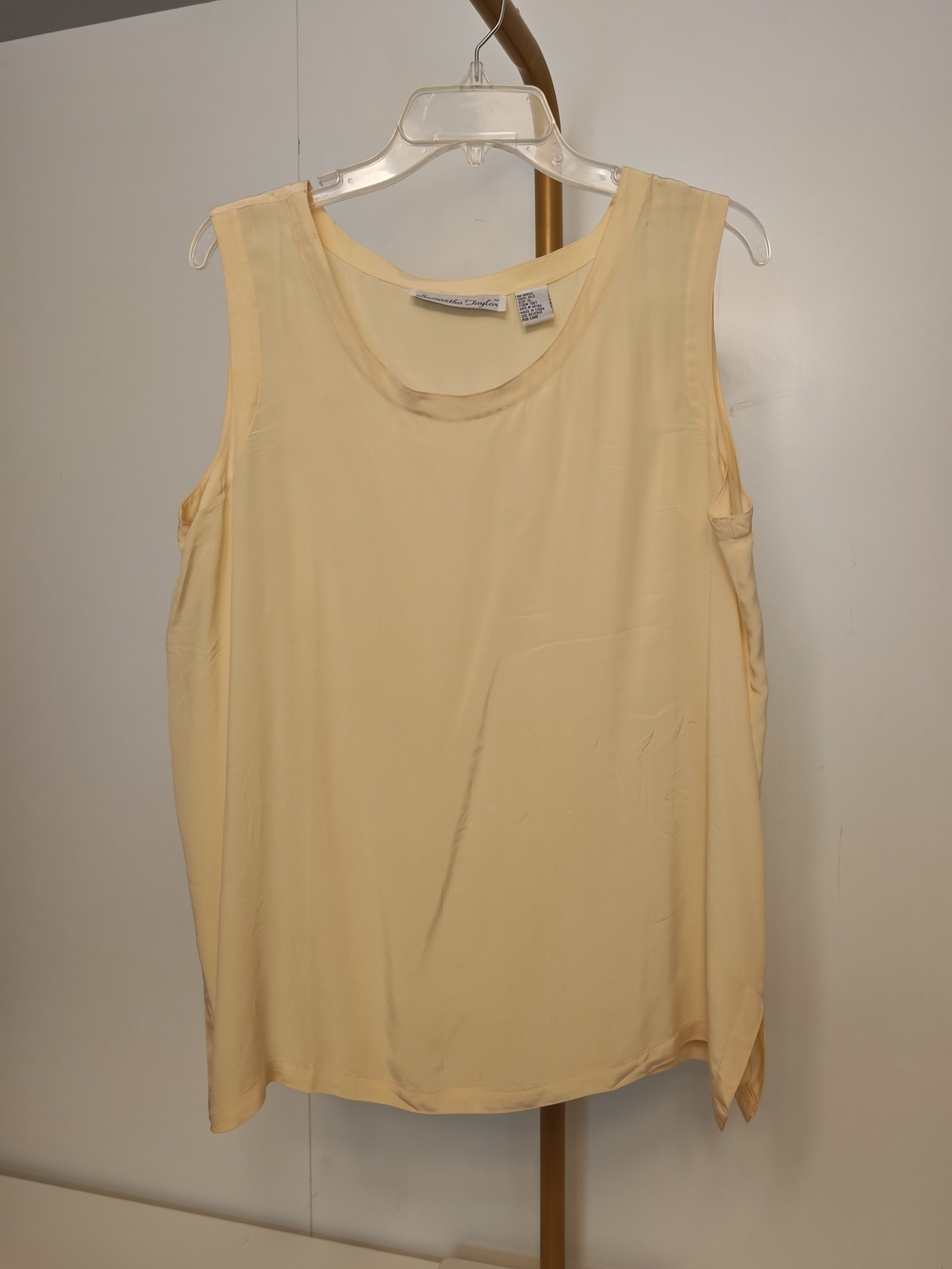 Minimalist Capsule Layering Flowy Yellow 100% Silk Shell Top XL Cream Round Neck